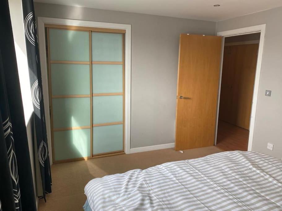 Modern 2 Bed Apartment With Stunning Seaside View 에든버러 외부 사진