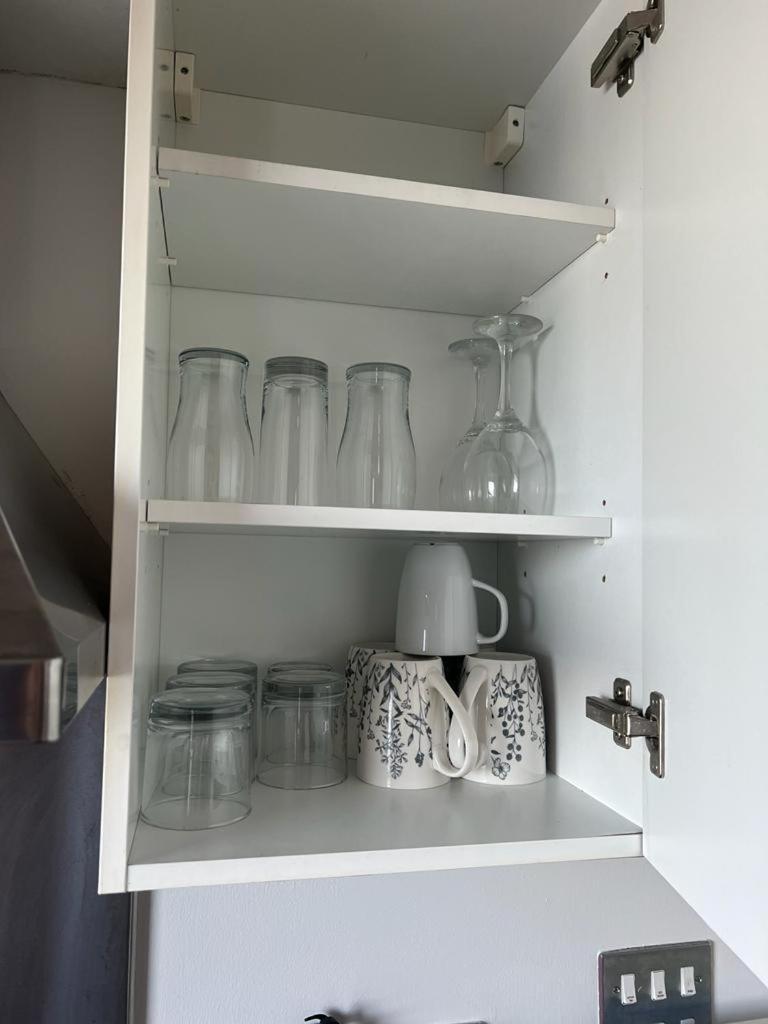 Modern 2 Bed Apartment With Stunning Seaside View 에든버러 외부 사진